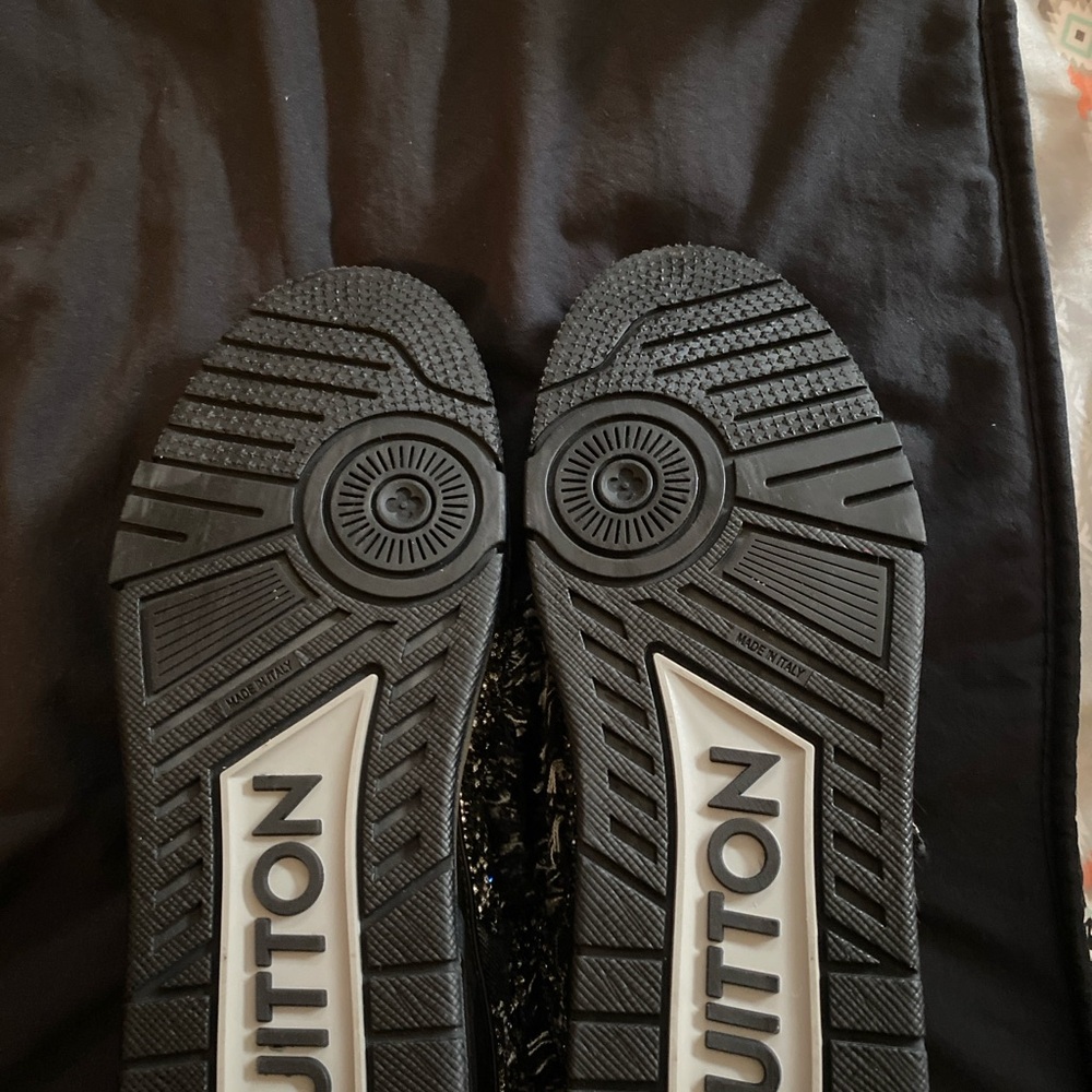 Louis Vuitton skate sneaker ‘black swarovski monogram’ - Picture 3 of 7